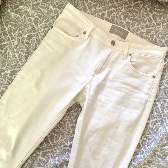 Everlane Denim - Everlane Mid-Rise Skinny Jean (NWOT) in Bone
